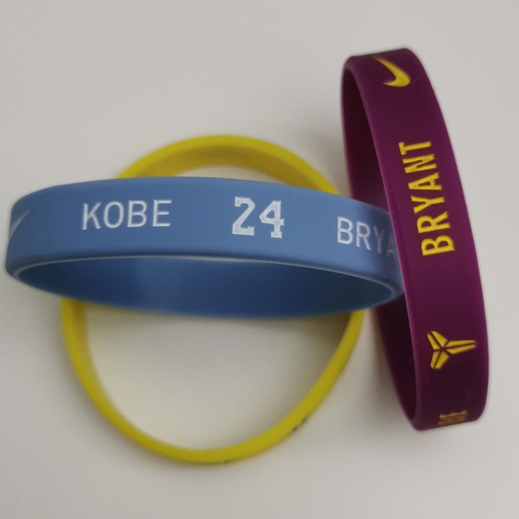 Nike Men's Silicone Rubber Bracelet - Picture 3 of 5